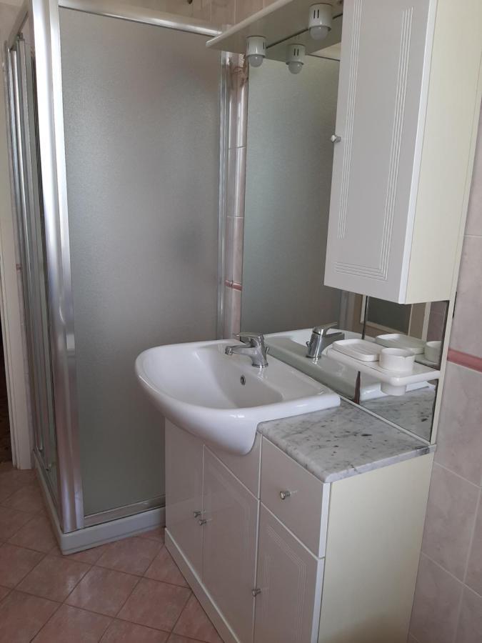Appartamento Casa Marco กาโปลิเวรี ภายนอก รูปภาพ